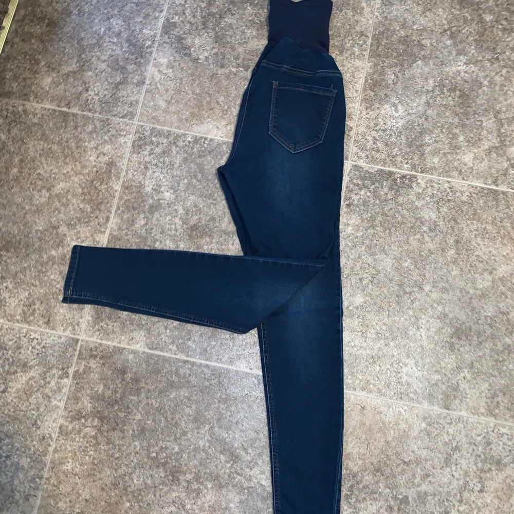Maternity jeans